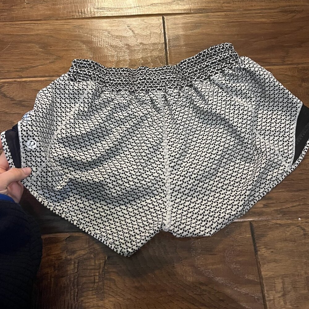 Hotty Hot Low-Rise Lined Short 2.5"